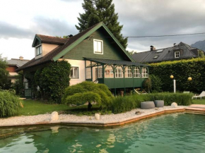 Haus in Anif bei Salzburg mit Sauna und Garten mit Badeteich Anif
